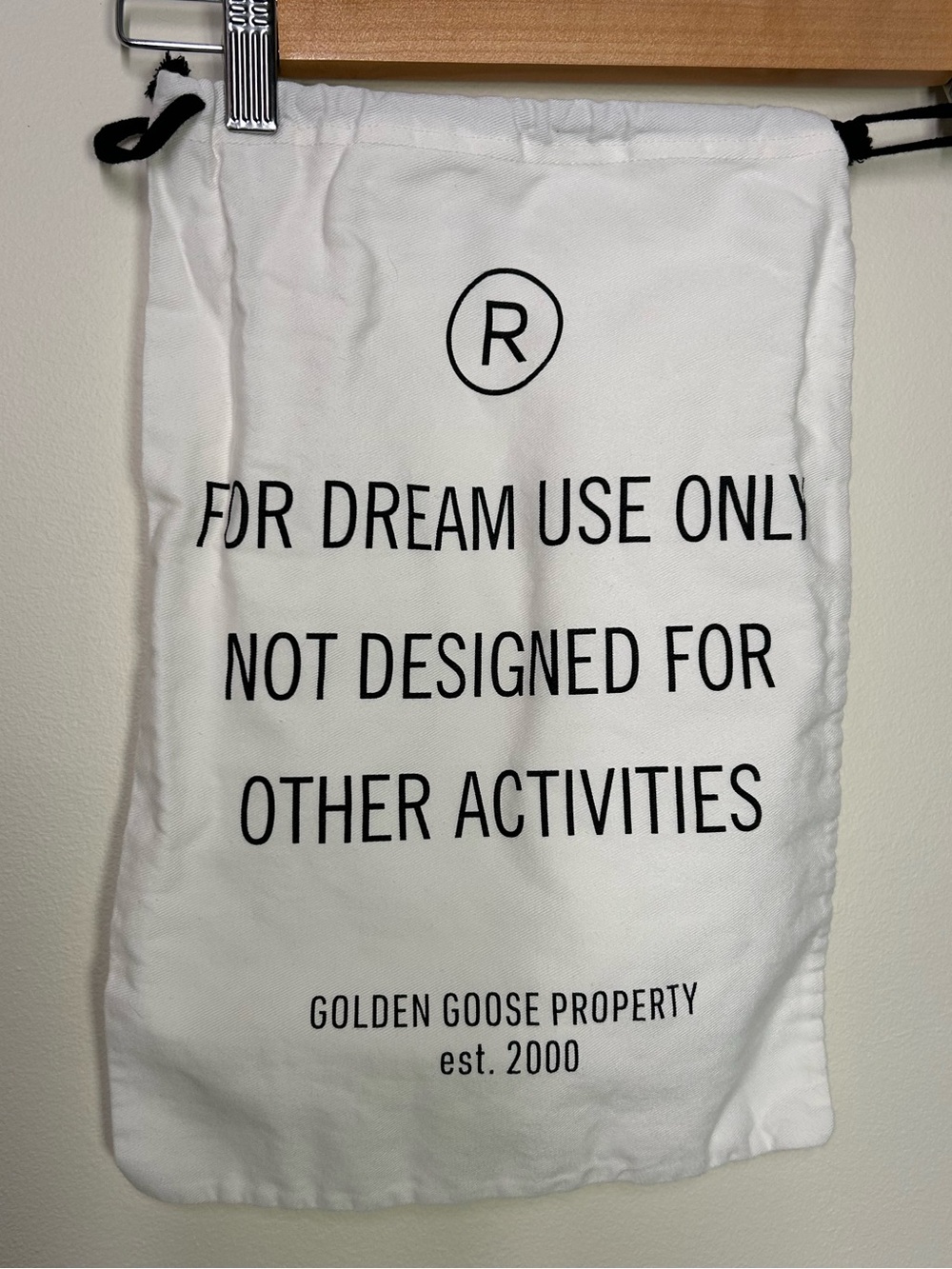 golden goose dust bag